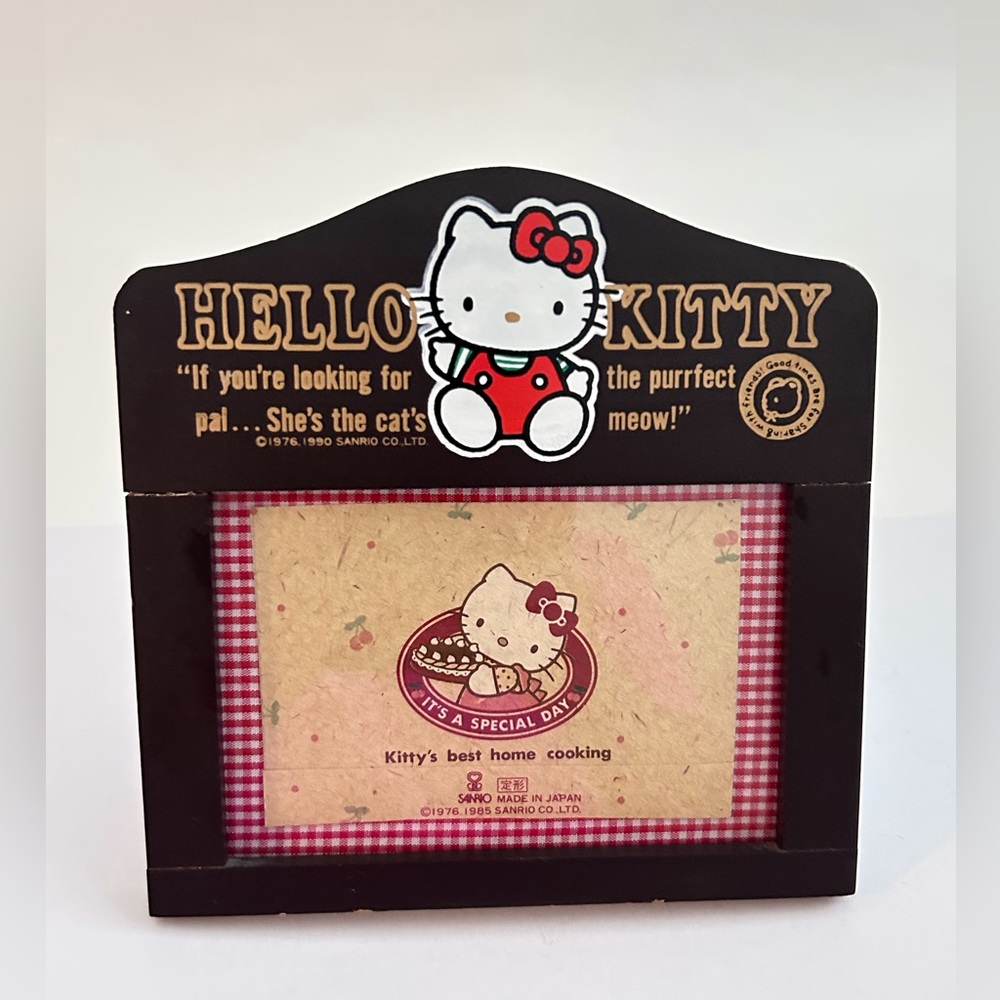 Vintage Hello Kitty Wooden Picture Frame Sanrio 1990  Holds Photo 4.5x3.25 inch